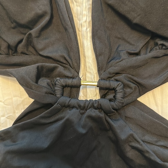 Brazilian Sexy One-Piece Swimsuit - Picture 3 of 6